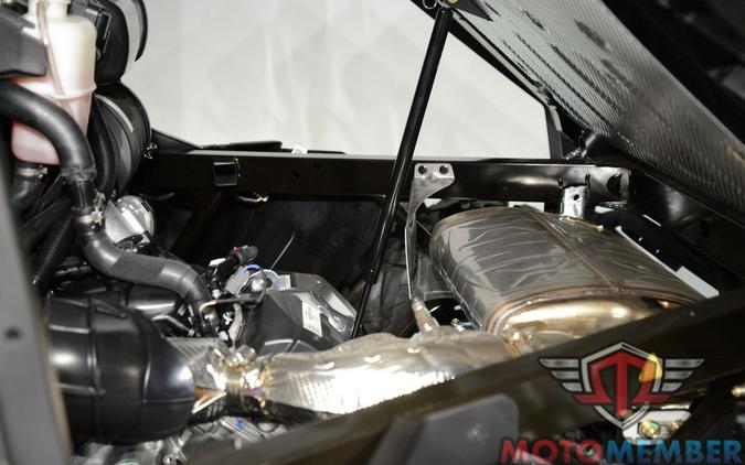 2025 Can-Am Defender MAX XT HD9