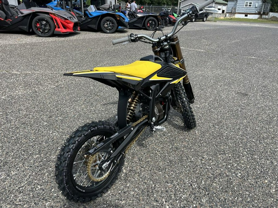2026 SUR-RON Hyper Bee 14/12