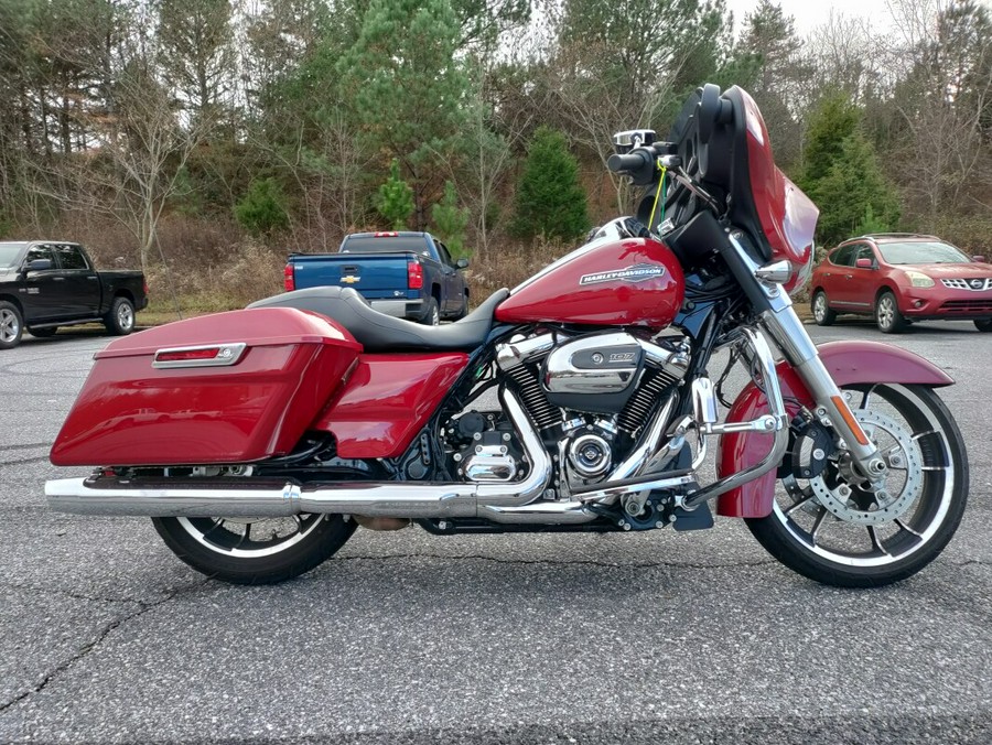 2021 Harley-Davidson Street Glide Billiard Red