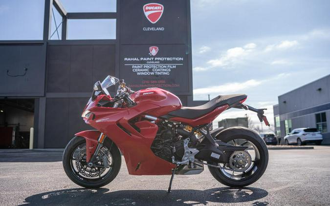 2023 Ducati SuperSport 950 Ducati Red