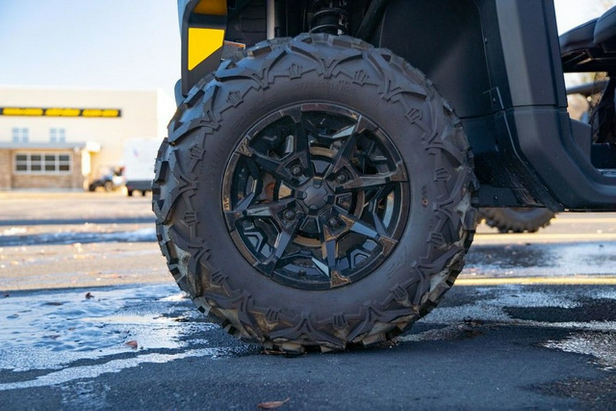 2025 Can-Am Defender MAX DPS HD9 Stealth Black DPS HD9 Stealth Black