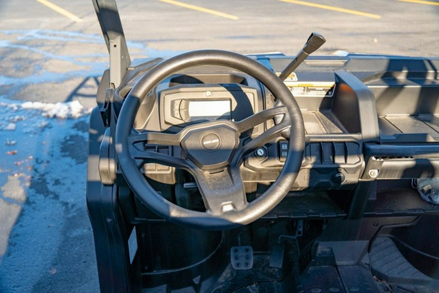 2025 Can-Am Defender MAX DPS HD9 Stealth Black DPS HD9 Stealth Black