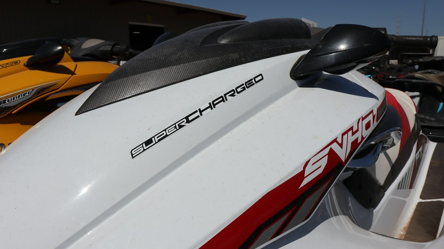 2016 YAMAHA FZR SVHO WHITE AND RED