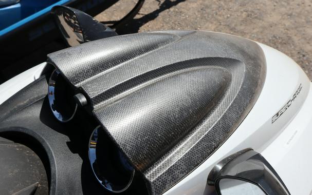 2016 YAMAHA FZR SVHO WHITE AND RED