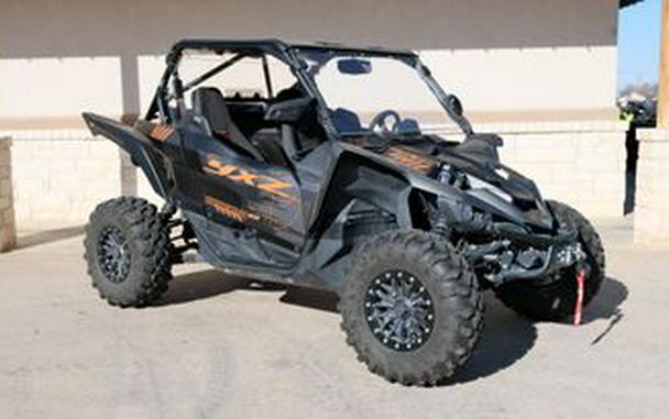 Used 2016 YAMAHA FZR SVHO WHITE AND RED