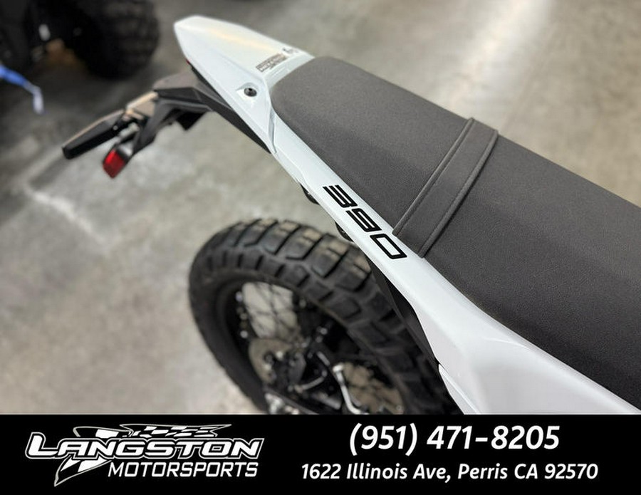 2026 KTM 390 Enduro R