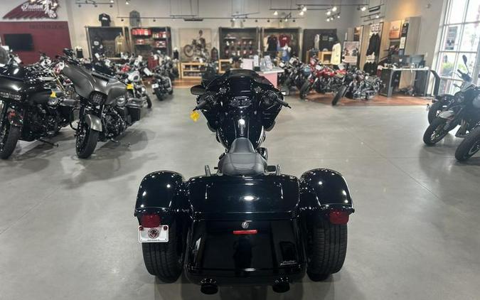 2025 Harley-Davidson® FLTRT - Road Glide® 3