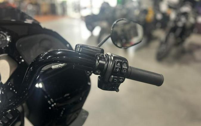 2025 Harley-Davidson® FLTRT - Road Glide® 3