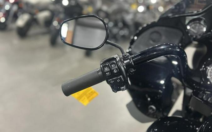 2025 Harley-Davidson® FLTRT - Road Glide® 3