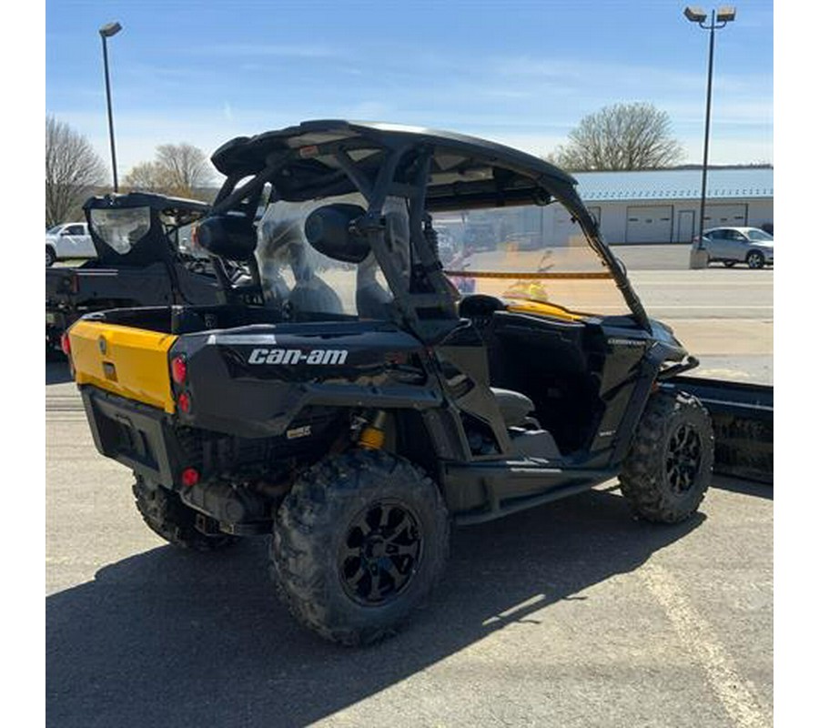 2014 Can-Am Commander™ XT-P 1000