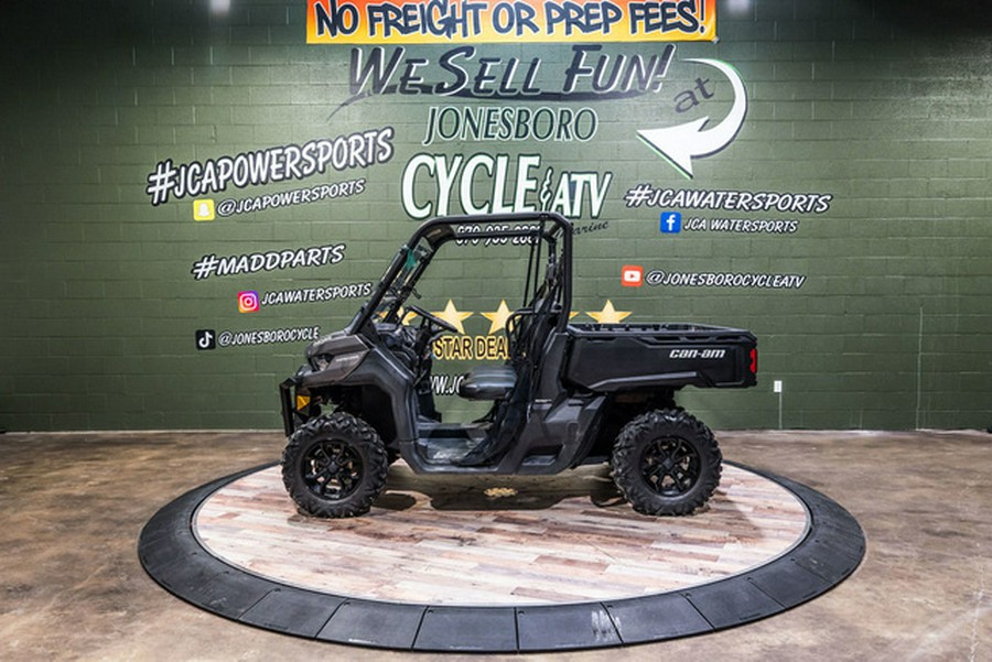 2017 Can-Am Defender DPS HD10 Pure Magnesium Metallic