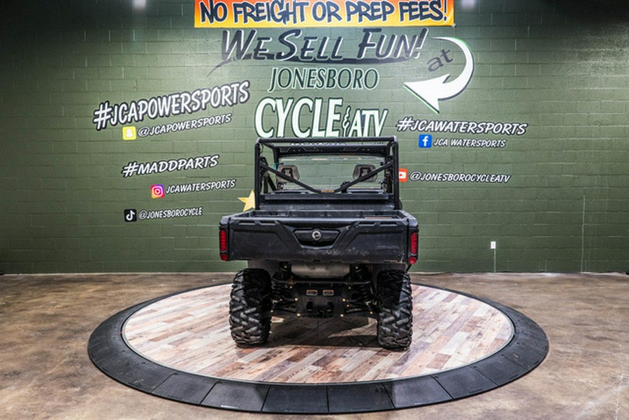 2017 Can-Am Defender DPS HD10 Pure Magnesium Metallic