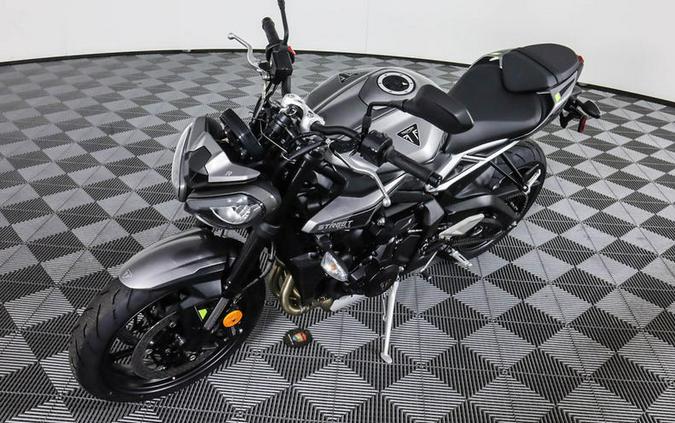 2024 Triumph Street Triple 765 R Silver Ice