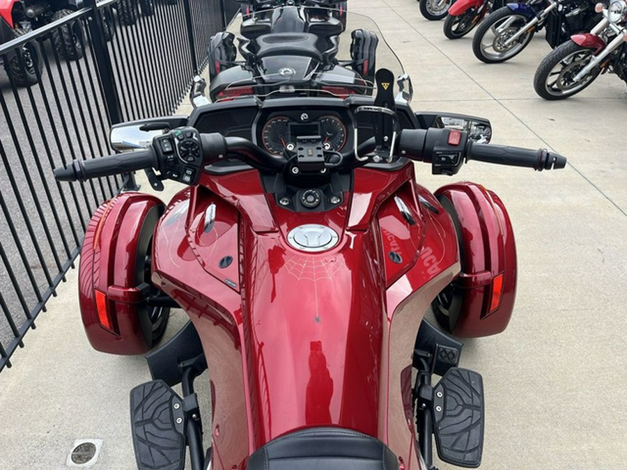 2016 Can-Am Spyder F3 Limited 6-Speed Semi-Automatic (SE6)
