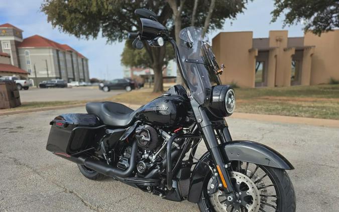 2018 Harley-Davidson® Road King® Special