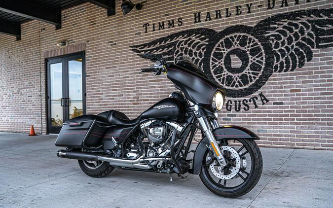 2015 Harley-Davidson® FLHXS - Street Glide® Special