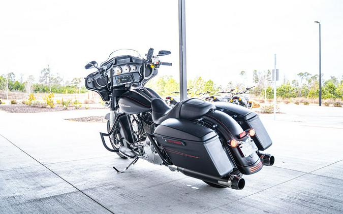 2015 Harley-Davidson® FLHXS - Street Glide® Special
