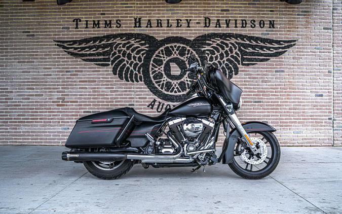 2015 Harley-Davidson® FLHXS - Street Glide® Special