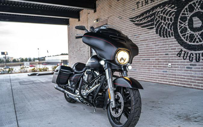 2015 Harley-Davidson® FLHXS - Street Glide® Special
