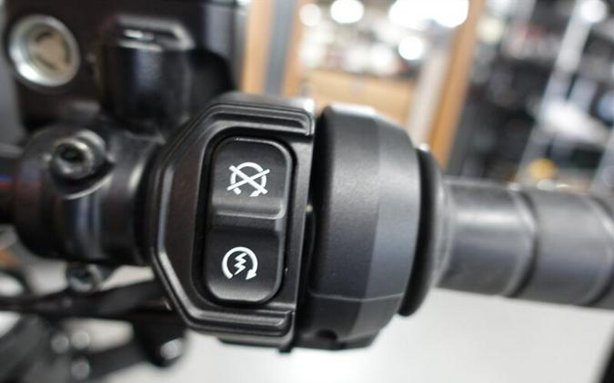 2025 Indian Scout Bobber