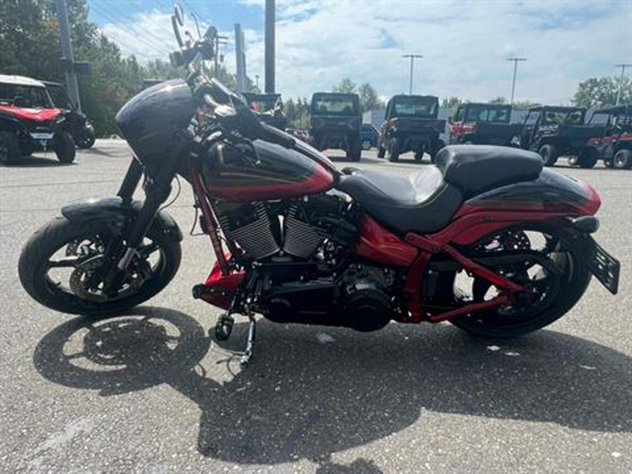 2017 Harley-Davidson CVO™ Pro Street Breakout®