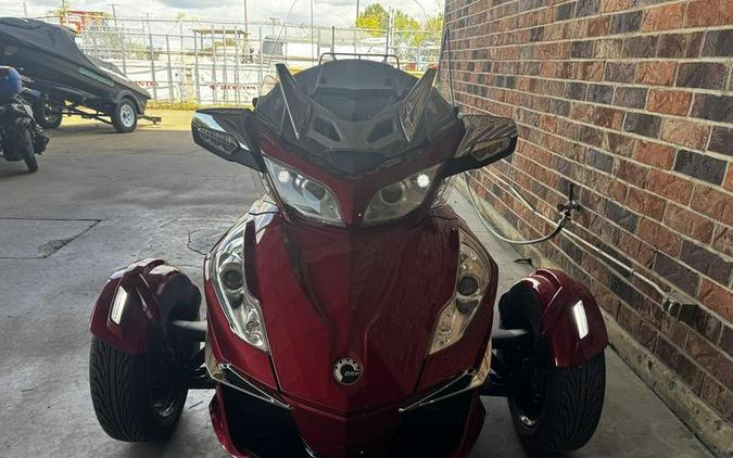 2015 Can-Am® Spyder® RT Limited 6 Speed semi-Automatic (SE6)