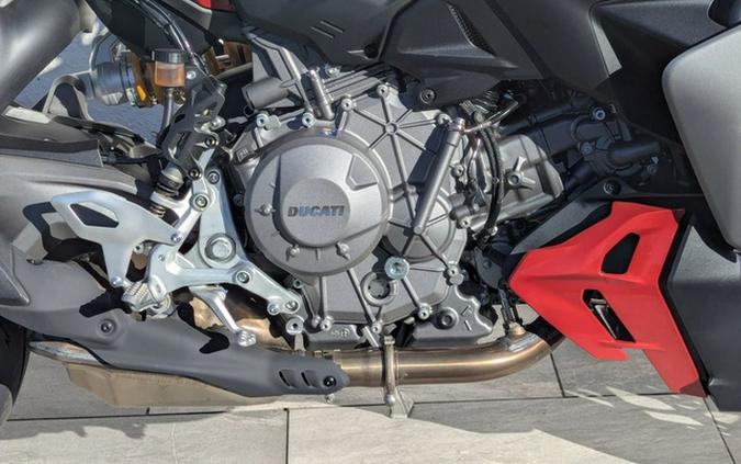 2025 Ducati Streetfighter V2 S