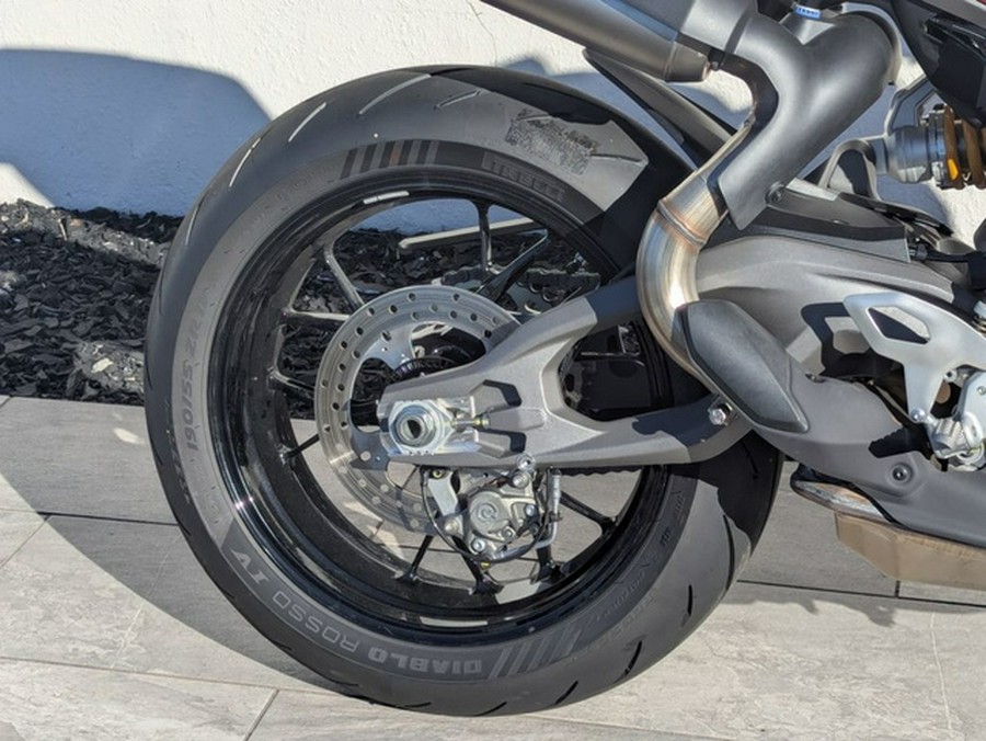 2025 Ducati Streetfighter V2 S