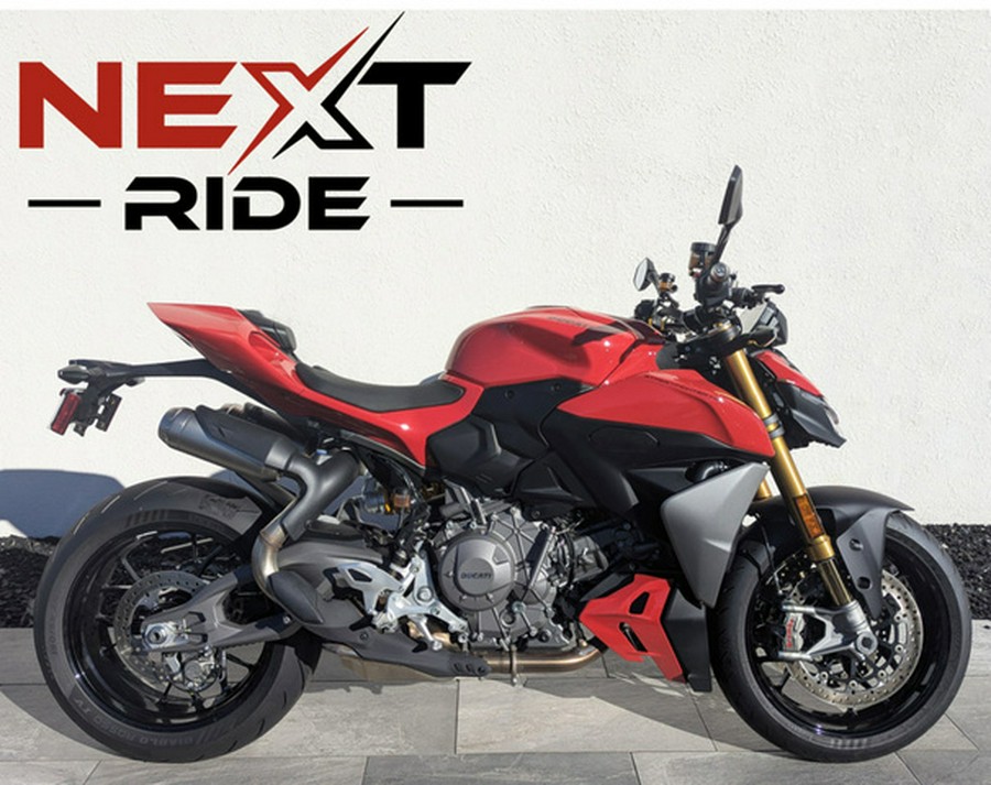 2025 Ducati Streetfighter V2 S