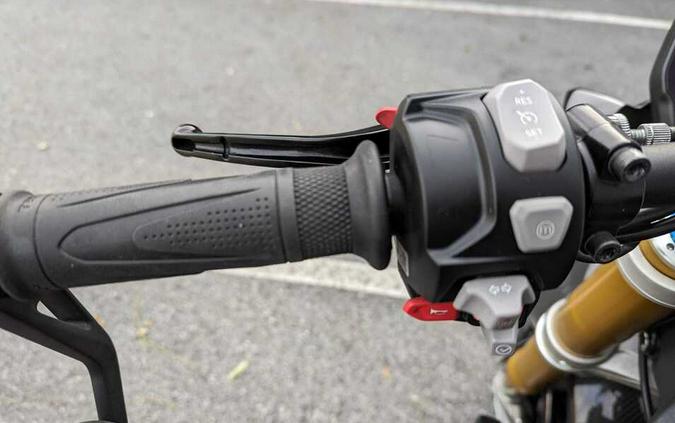 2022 Triumph Speed Triple 1200 RS