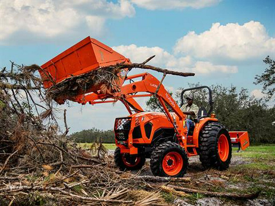 2023 Kubota L3302 HST 4WD