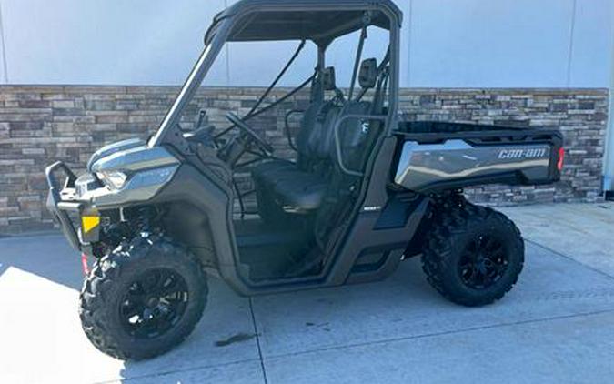 2024 Can-Am Defender XT HD9