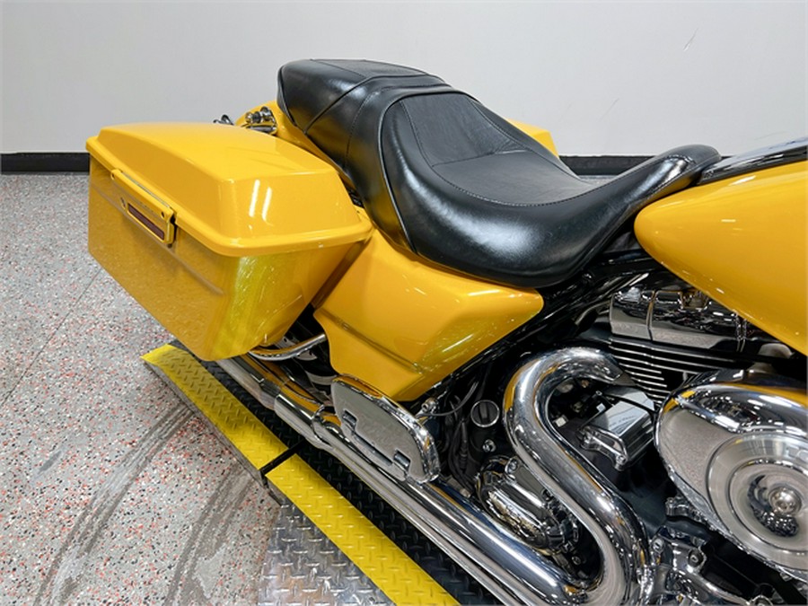 2013 Harley-Davidson Street Glide FLHX 56,148 Miles Chrome Yellow Pearl