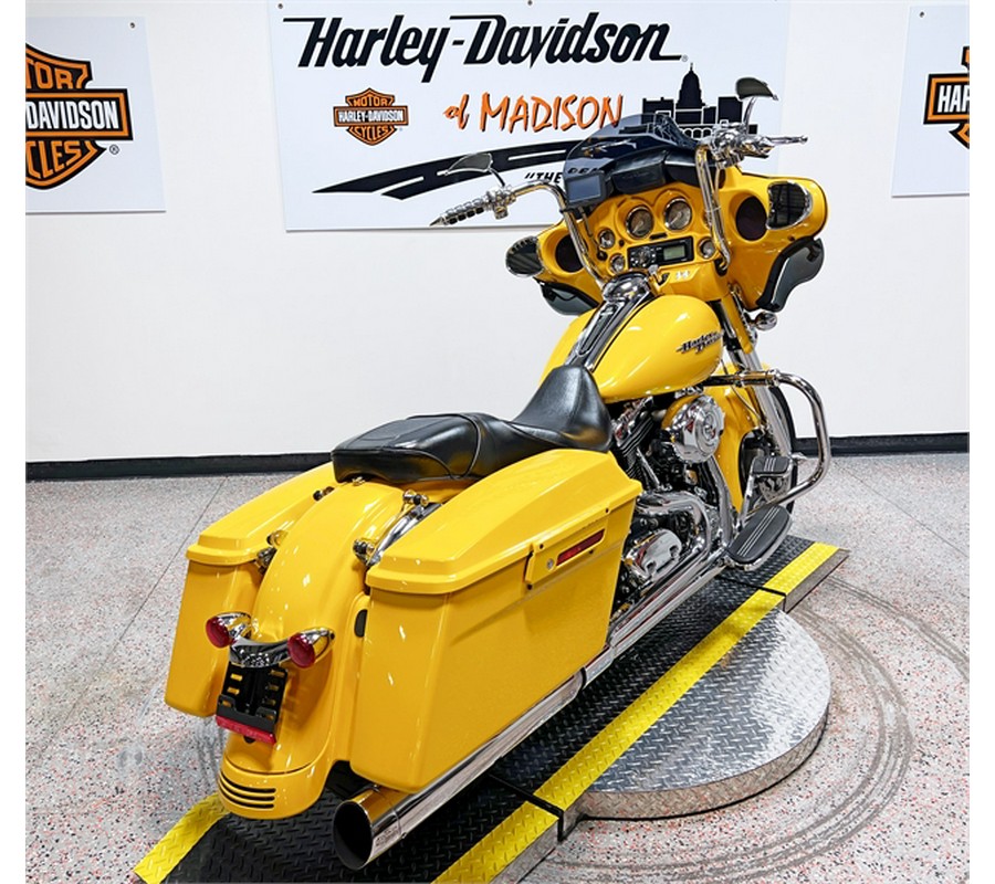 2013 Harley-Davidson Street Glide FLHX 56,148 Miles Chrome Yellow Pearl