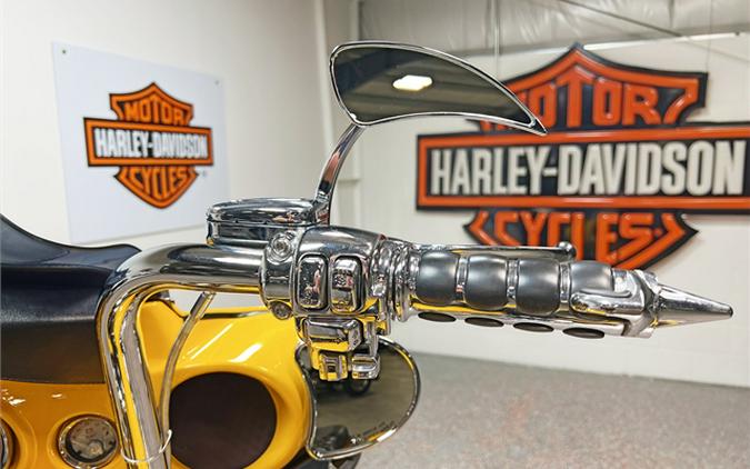 2013 Harley-Davidson Street Glide FLHX 56,148 Miles Chrome Yellow Pearl