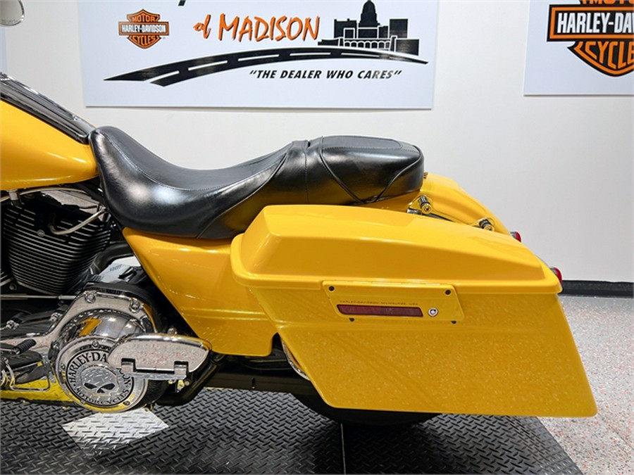 2013 Harley-Davidson Street Glide FLHX 56,148 Miles Chrome Yellow Pearl