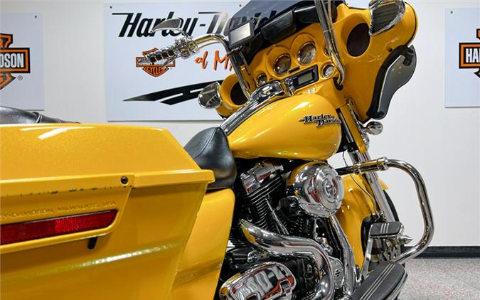 2013 Harley-Davidson Street Glide FLHX 56,148 Miles Chrome Yellow Pearl