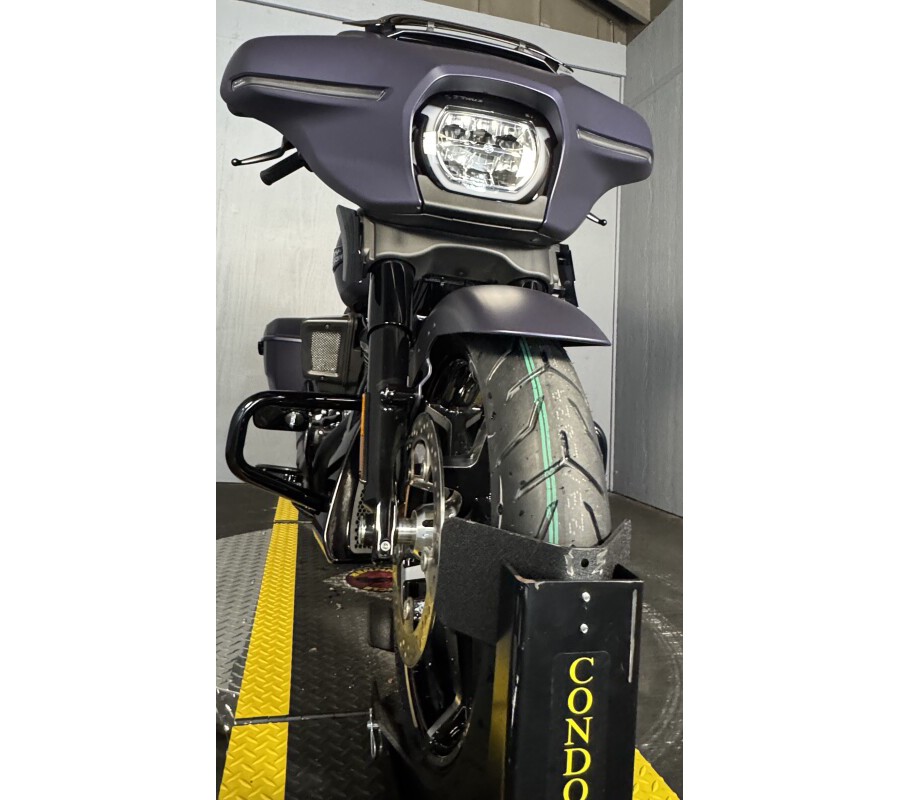 2025 Harley-Davidson Street Glide® FLHX PRPL ABYSS DNM