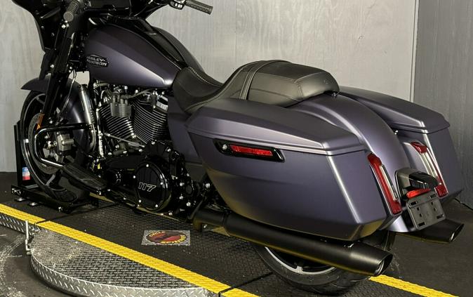 2025 Harley-Davidson Street Glide® FLHX PRPL ABYSS DNM