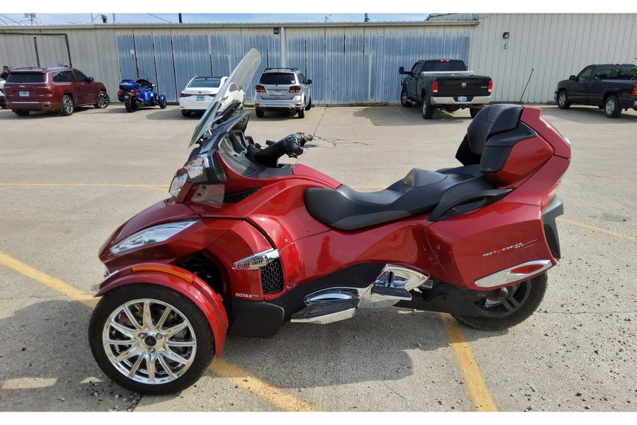 2016 Can-Am SPYDER RT-S LIMITED