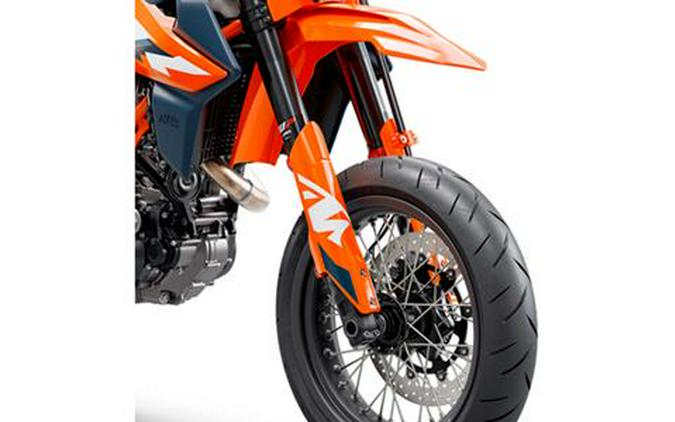 2024 KTM 690 SMC R