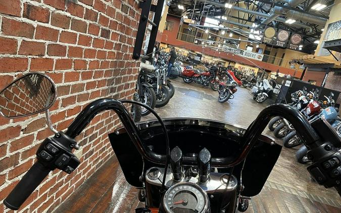 2020 Harley-Davidson FLHCS - Heritage Classic 114