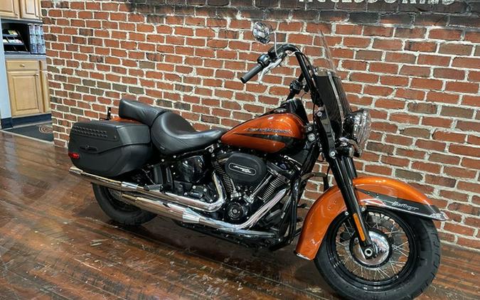 2020 Harley-Davidson FLHCS - Heritage Classic 114