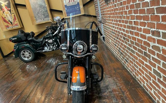 2020 Harley-Davidson FLHCS - Heritage Classic 114