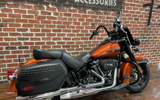 2020 Harley-Davidson FLHCS - Heritage Classic 114