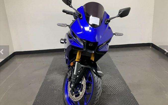 2025 Yamaha YZF-R3