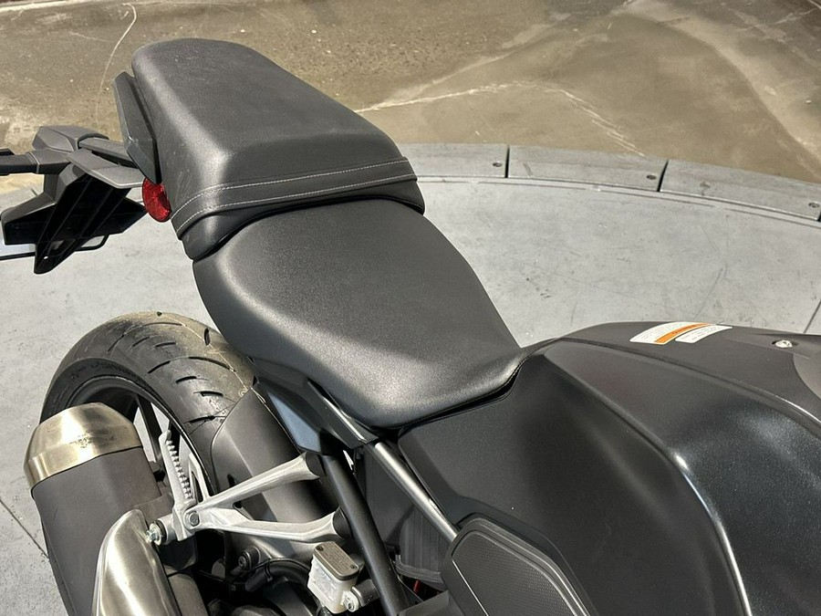 2024 Honda CB300R ABS