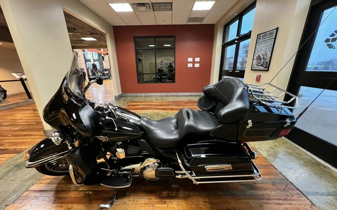 Used 2009 Harley-Davidson Electra Glide Ultra Classic Grand American Touring Motorcycle For Sale Near Memphis, TN