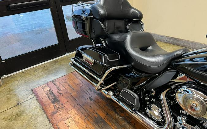 Used 2009 Harley-Davidson Electra Glide Ultra Classic Grand American Touring Motorcycle For Sale Near Memphis, TN