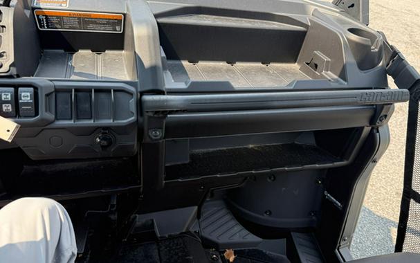 2026 Can-AM DEFENDER HD7 DPS